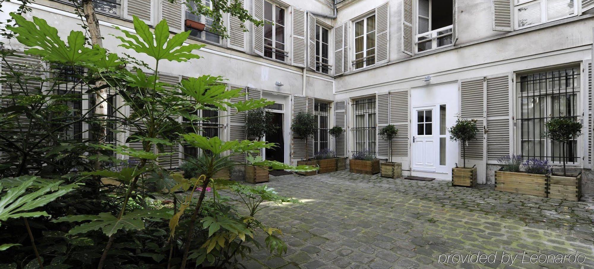 Helzear Montorgueil Suites Paris Exterior foto